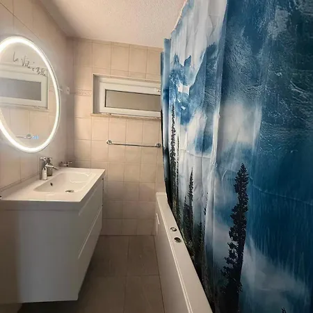 Salute 212, Renovated, Sauna, Jacuzzi, Ps5, Free Parking * Leukerbad